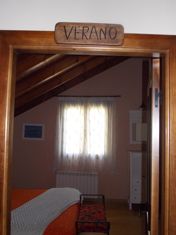Hostal El Recanto Vega de Valcarce Bilik gambar