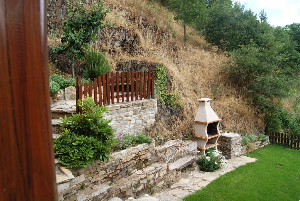 Hostal El Recanto Vega de Valcarce Luaran gambar