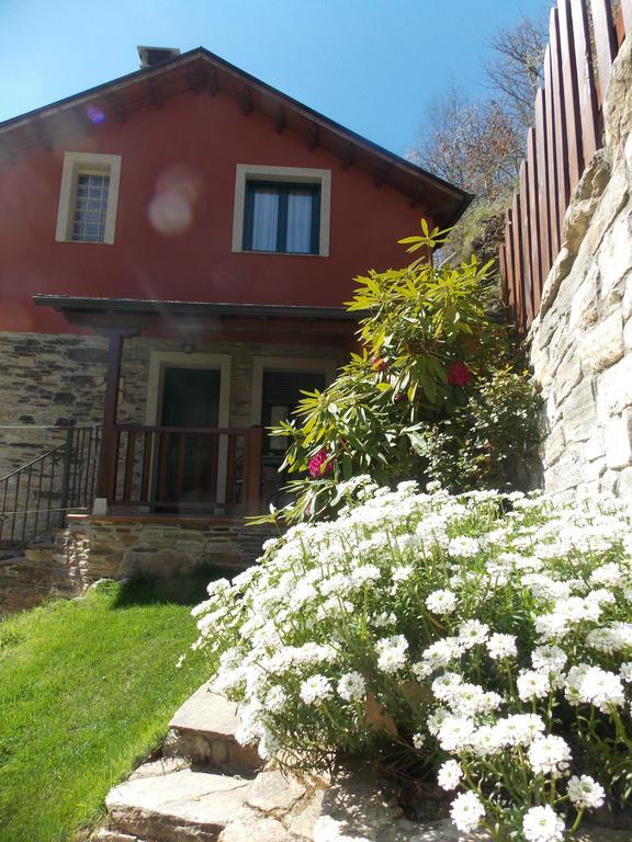 Hostal El Recanto Vega de Valcarce Luaran gambar