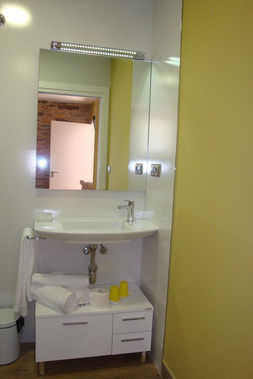 Hostal El Recanto Vega de Valcarce Luaran gambar