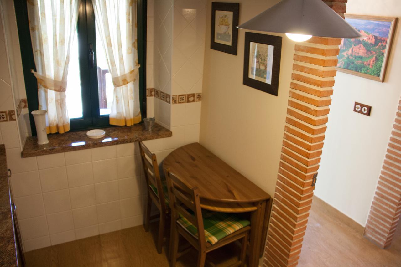 Hostal El Recanto Vega de Valcarce Luaran gambar